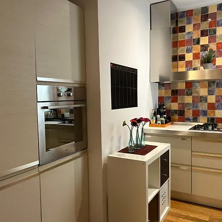 Apartamento Piccinni Exclusive 182 *